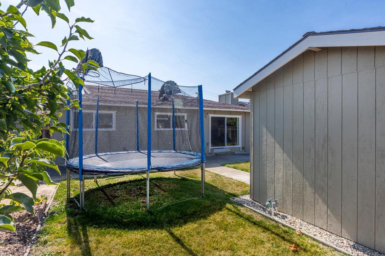 @ Marbella Lane Seaside Retreat, Walk To The Beach Half Moon Bay Exterior photo